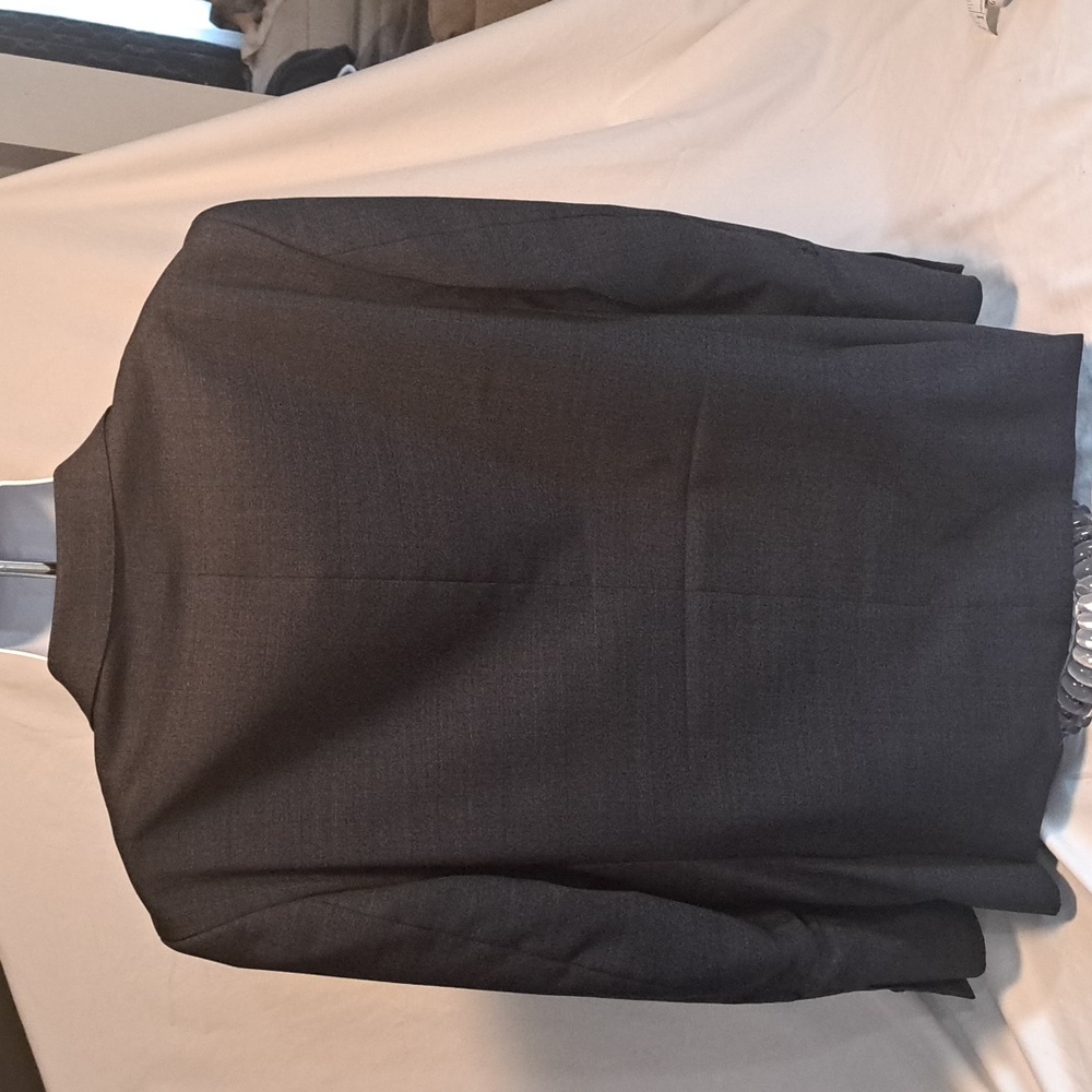Joseph Abboud Double Button Men's Blazer. Size 44 Regular - Picture 2 of 6